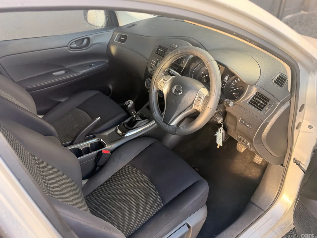 Nissan Pulsar Hatchback, Petrol, 2017, Grey