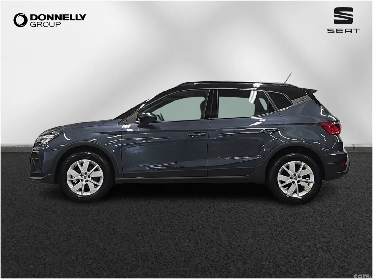 SEAT Arona Hatchback, Petrol, 2026, Grey