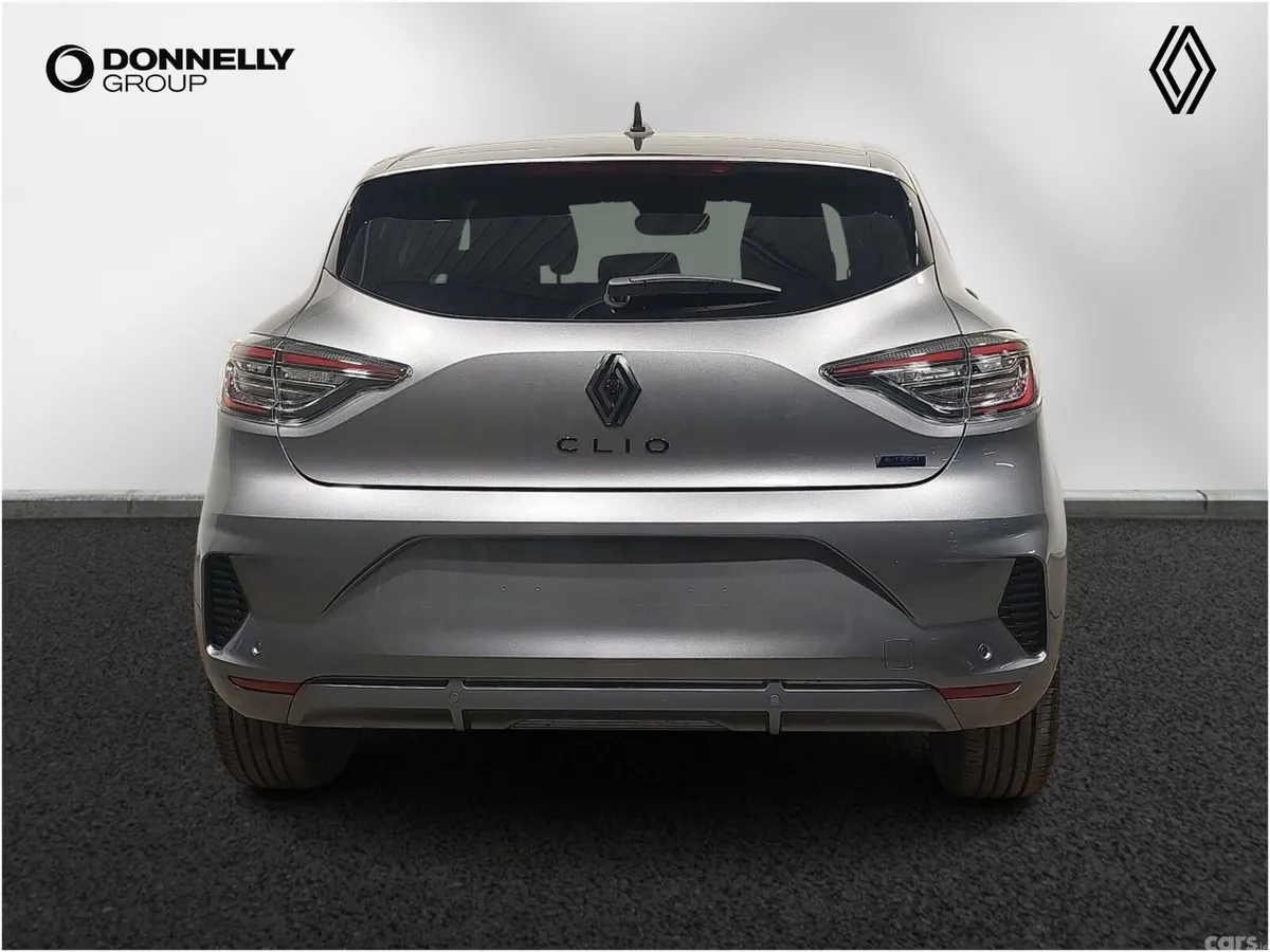 Renault Clio Hatchback, 2026, 