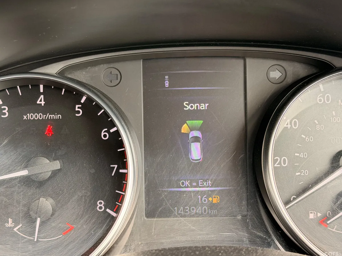 Nissan Qashqai SUV, Petrol, 2017, Silver
