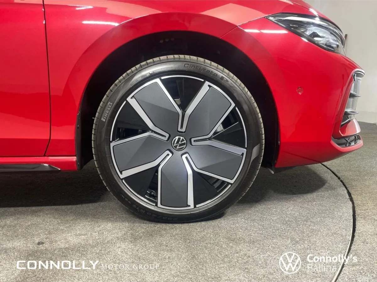 Volkswagen Passat Estate, Petrol Plug-in Hybrid, 2026, Red