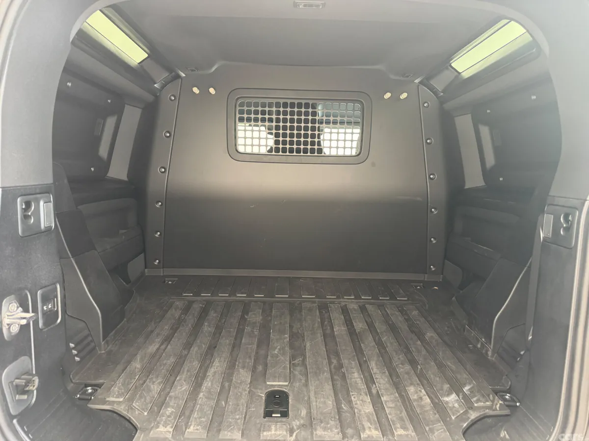 Land Rover Defender SUV, Diesel, 2026, Black