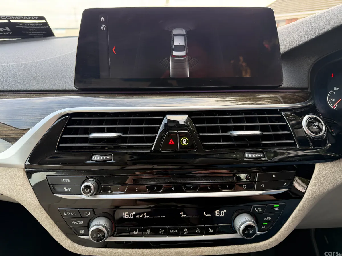 BMW 5-Series Saloon, Petrol Plug-in Hybrid, 2019, Grey