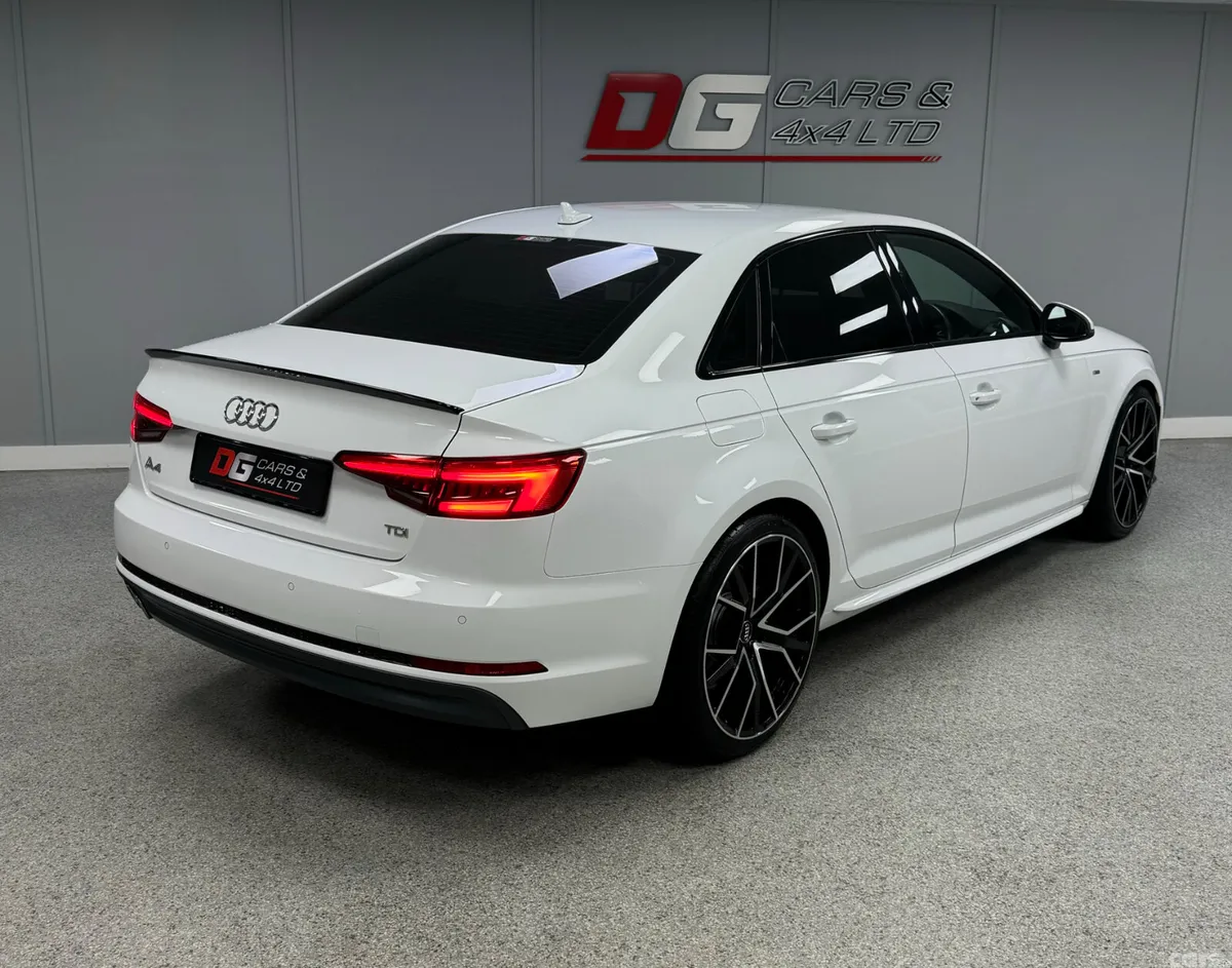 Audi A4 Saloon, Diesel, 2016, White
