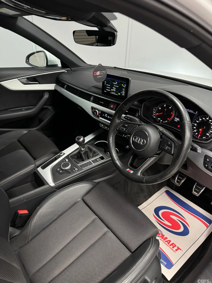 Audi A4 Saloon, Diesel, 2016, White