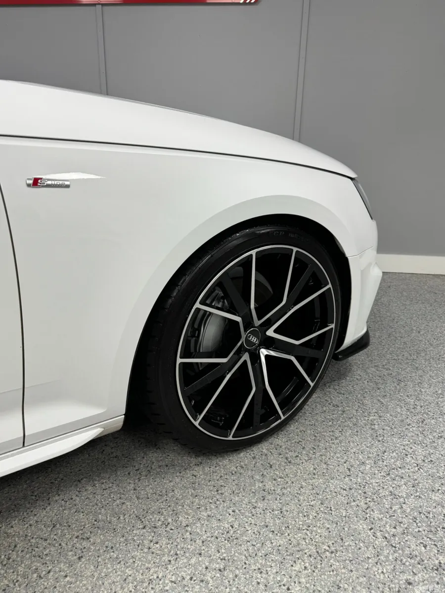 Audi A4 Saloon, Diesel, 2016, White