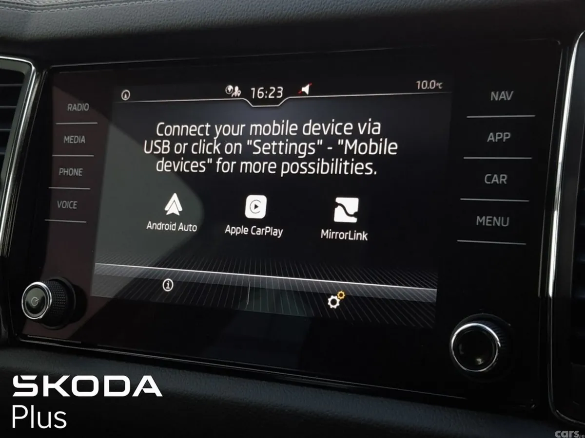 Skoda Kodiaq MPV, Diesel, 2024, Grey