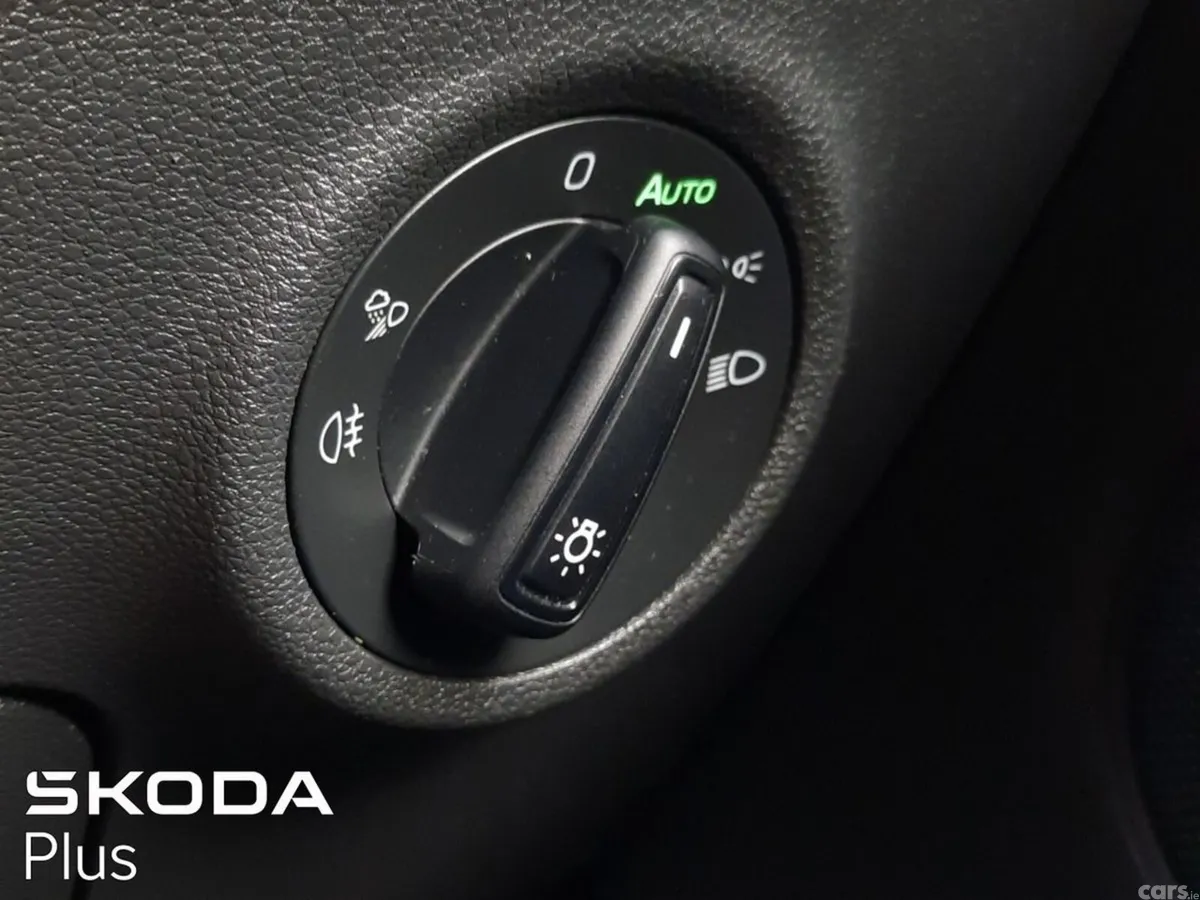 Skoda Kodiaq MPV, Diesel, 2023, Grey
