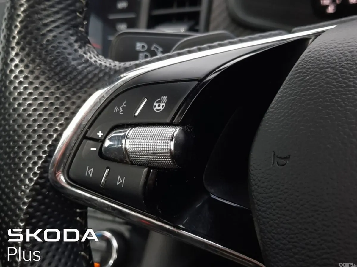 Skoda Kodiaq MPV, Diesel, 2023, Grey