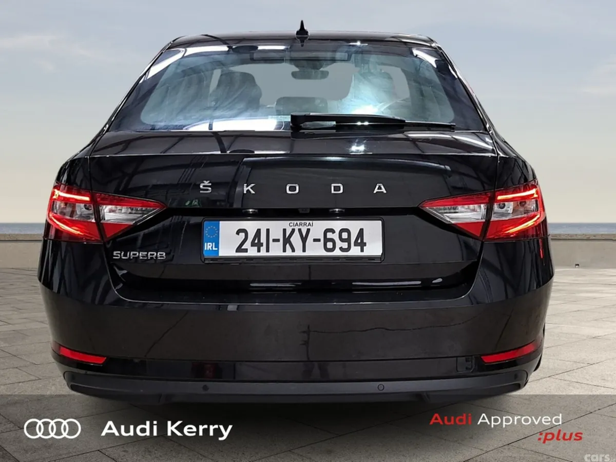 Skoda Superb Saloon, Diesel, 2024, Black