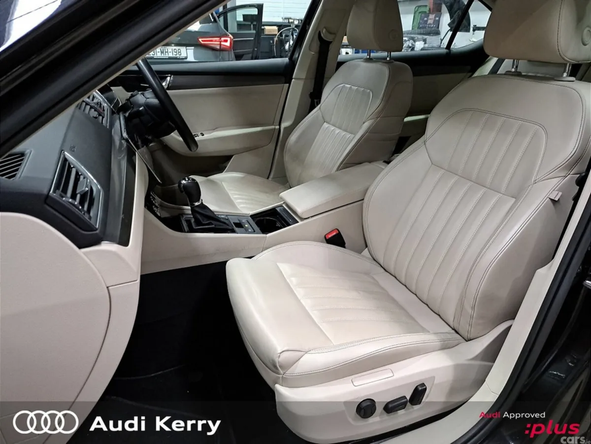Skoda Superb Saloon, Diesel, 2024, Black
