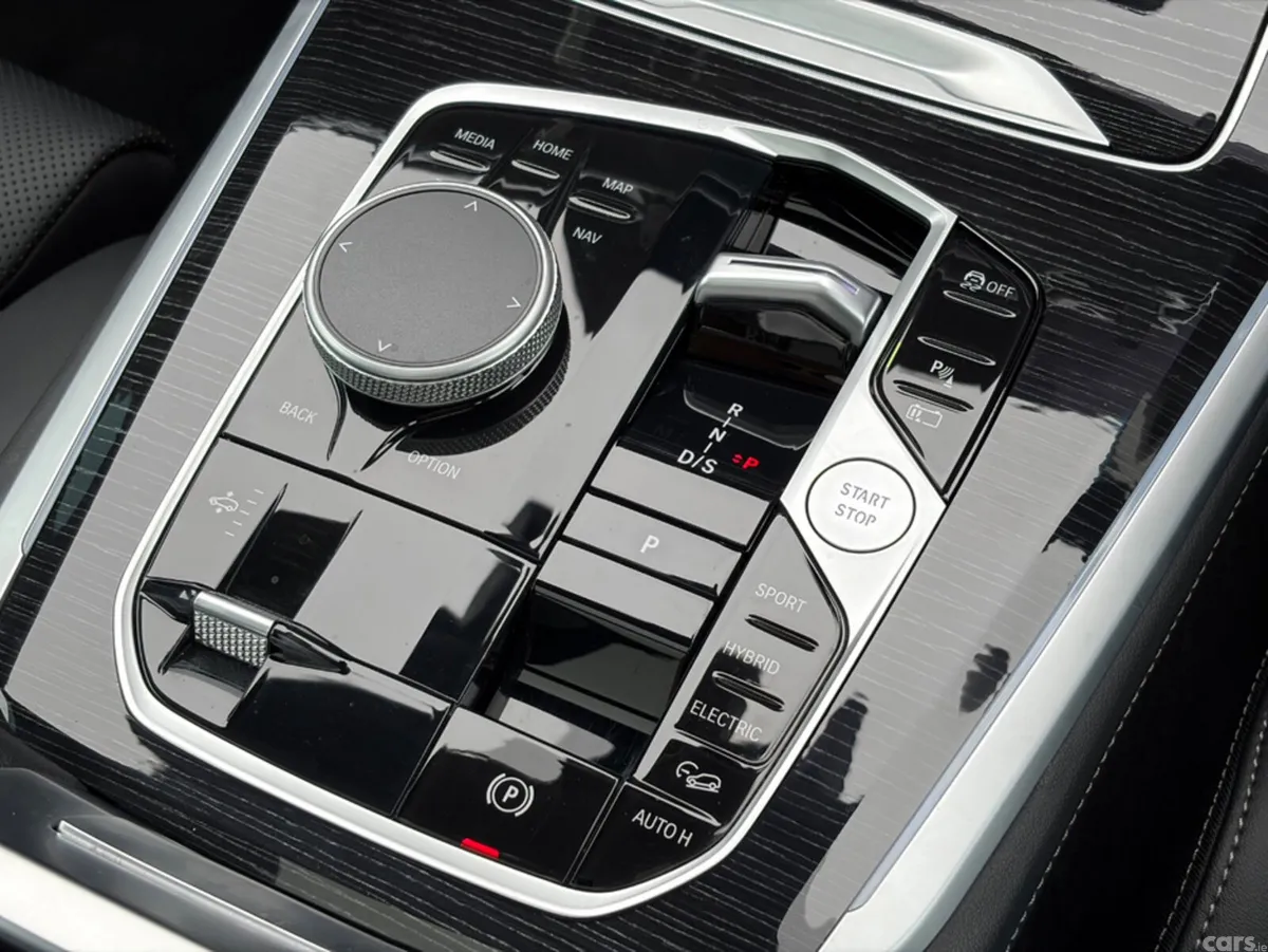BMW X5 Estate, Petrol Plug-in Hybrid, 2025, Black