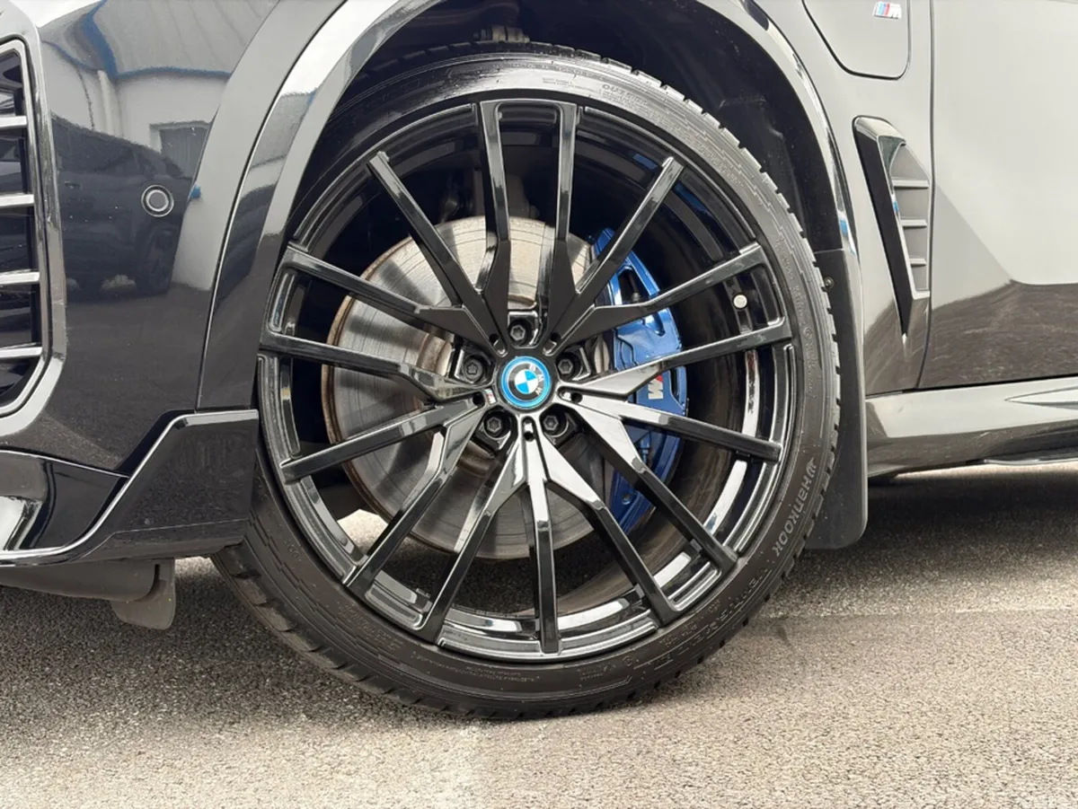 BMW X5 Estate, Petrol Plug-in Hybrid, 2025, Black
