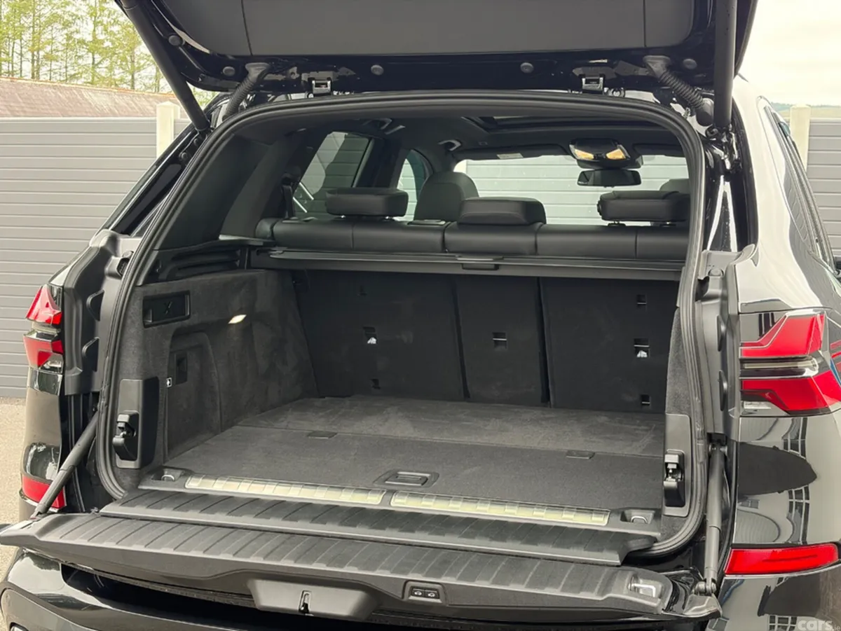 BMW X5 Estate, Petrol Plug-in Hybrid, 2025, Black