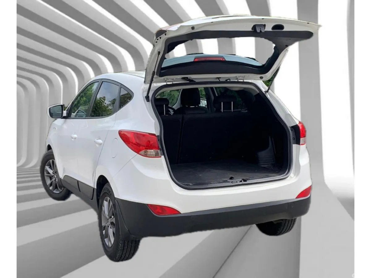 Hyundai ix35 MPV, Diesel, 2014, White