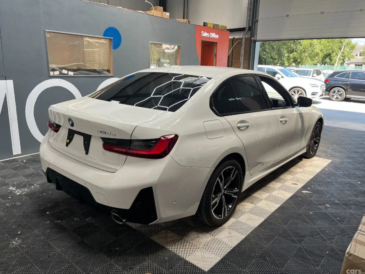 BMW 3-Series Saloon, Petrol Plug-in Hybrid, 2024, White