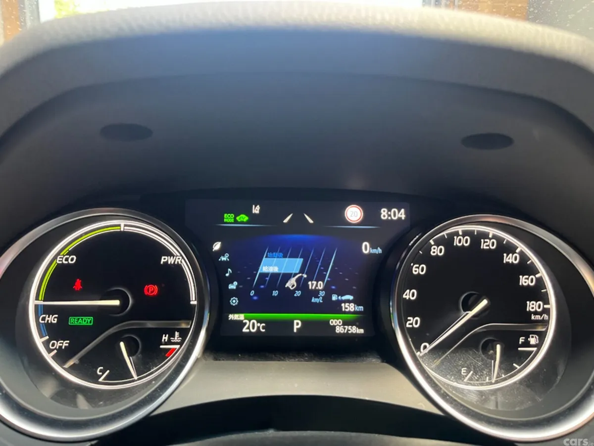 Toyota Camry Saloon, Petrol, 2021, White