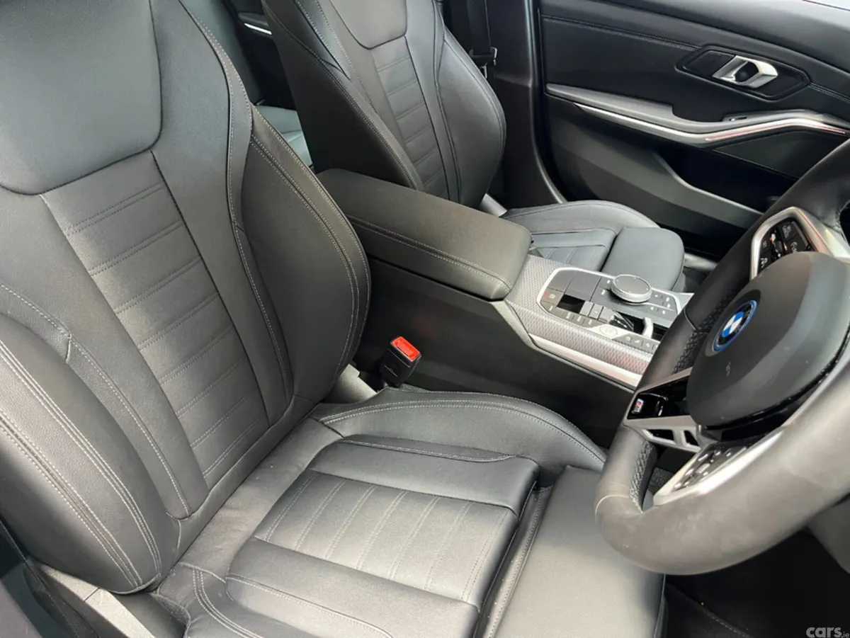 BMW 3-Series Saloon, Petrol Plug-in Hybrid, 2025, White