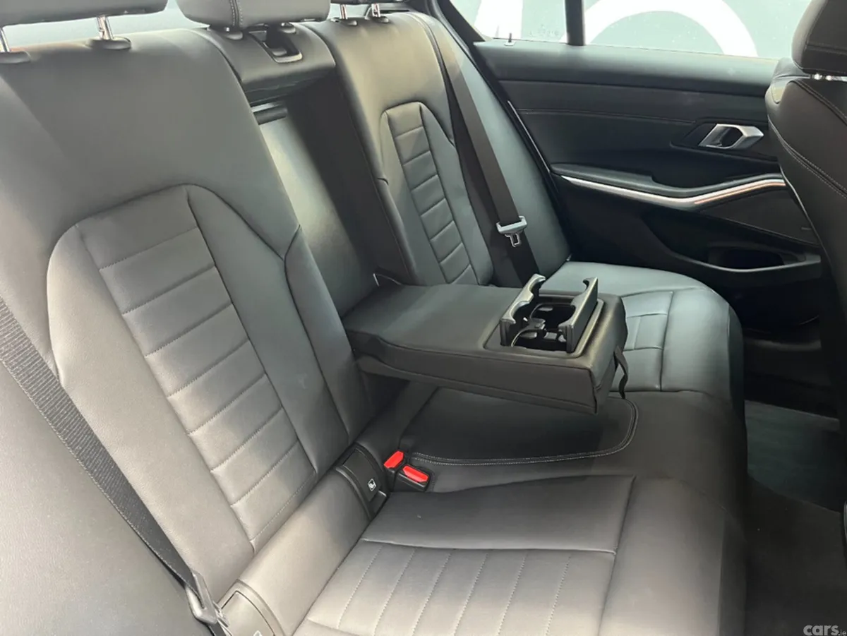 BMW 3-Series Saloon, Petrol Plug-in Hybrid, 2025, White