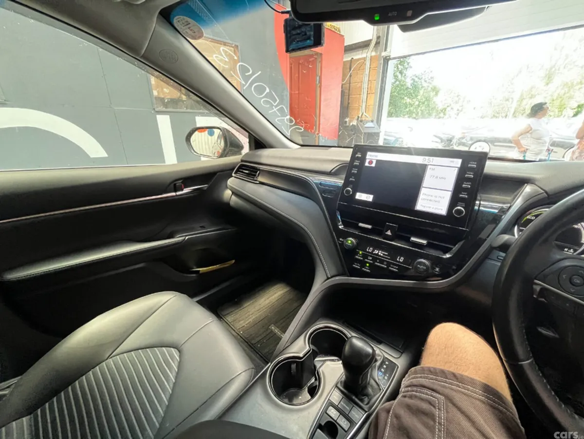 Toyota Camry Saloon, Petrol, 2023, Black