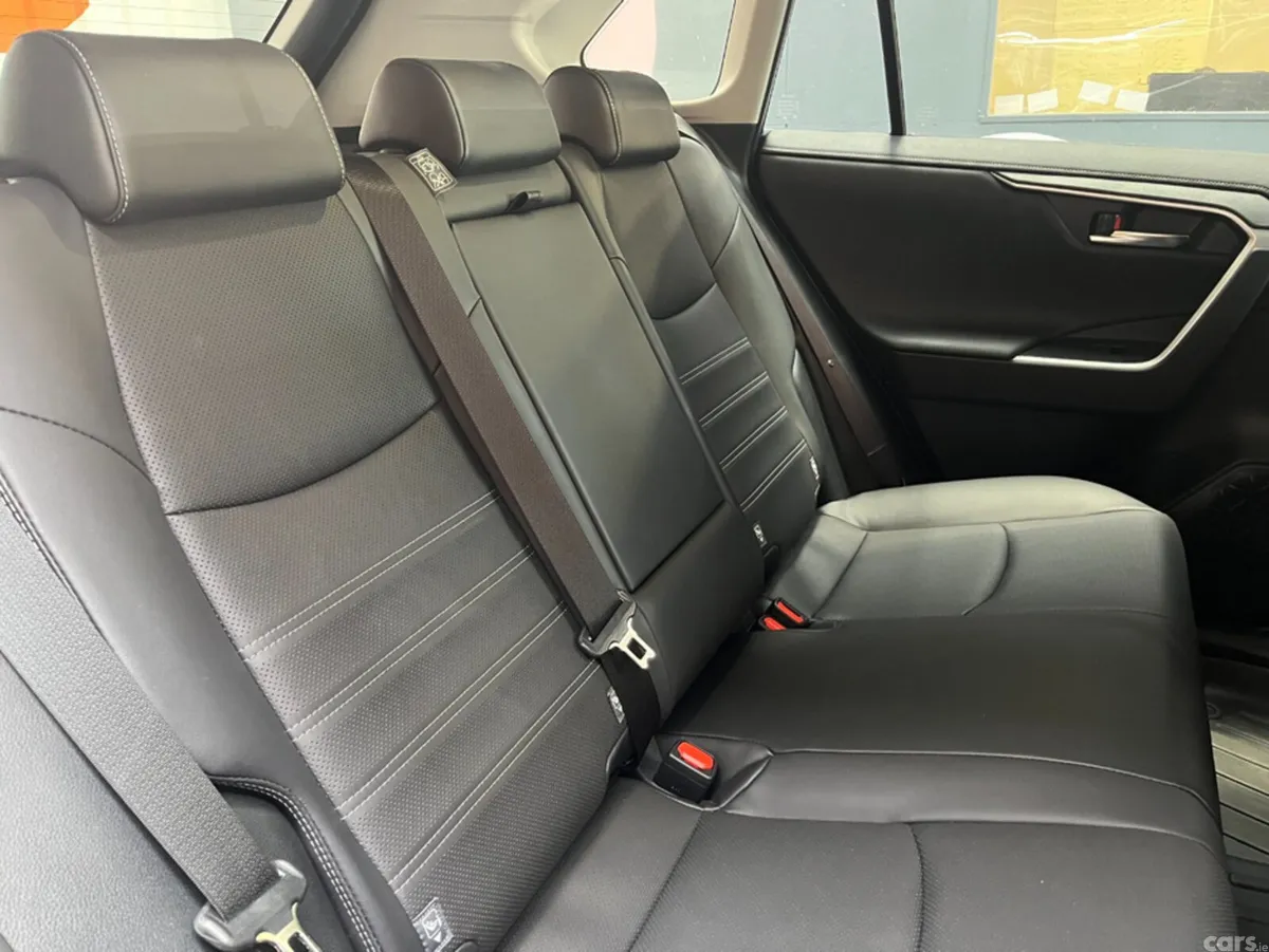 Toyota RAV4 SUV, Petrol Hybrid, 2024, Black