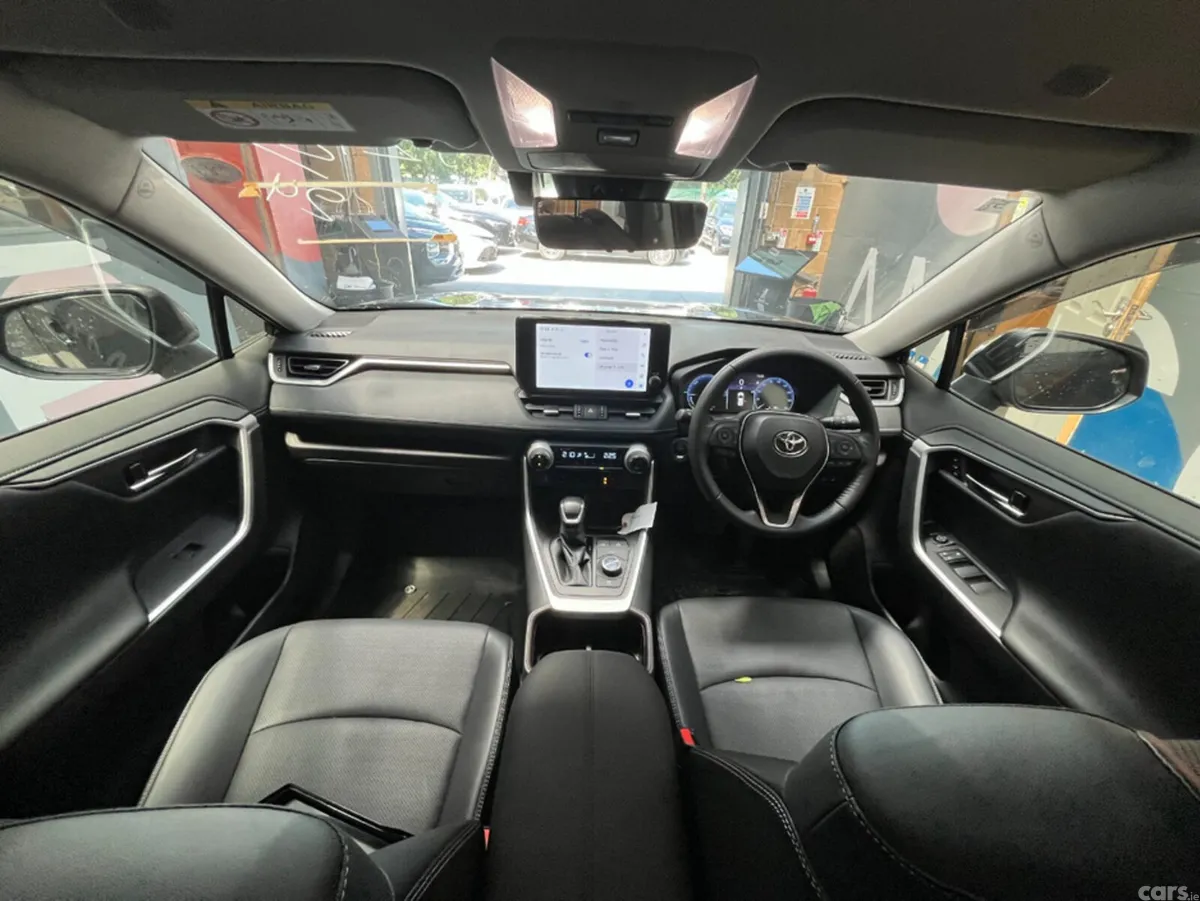Toyota RAV4 SUV, Petrol Hybrid, 2024, Black