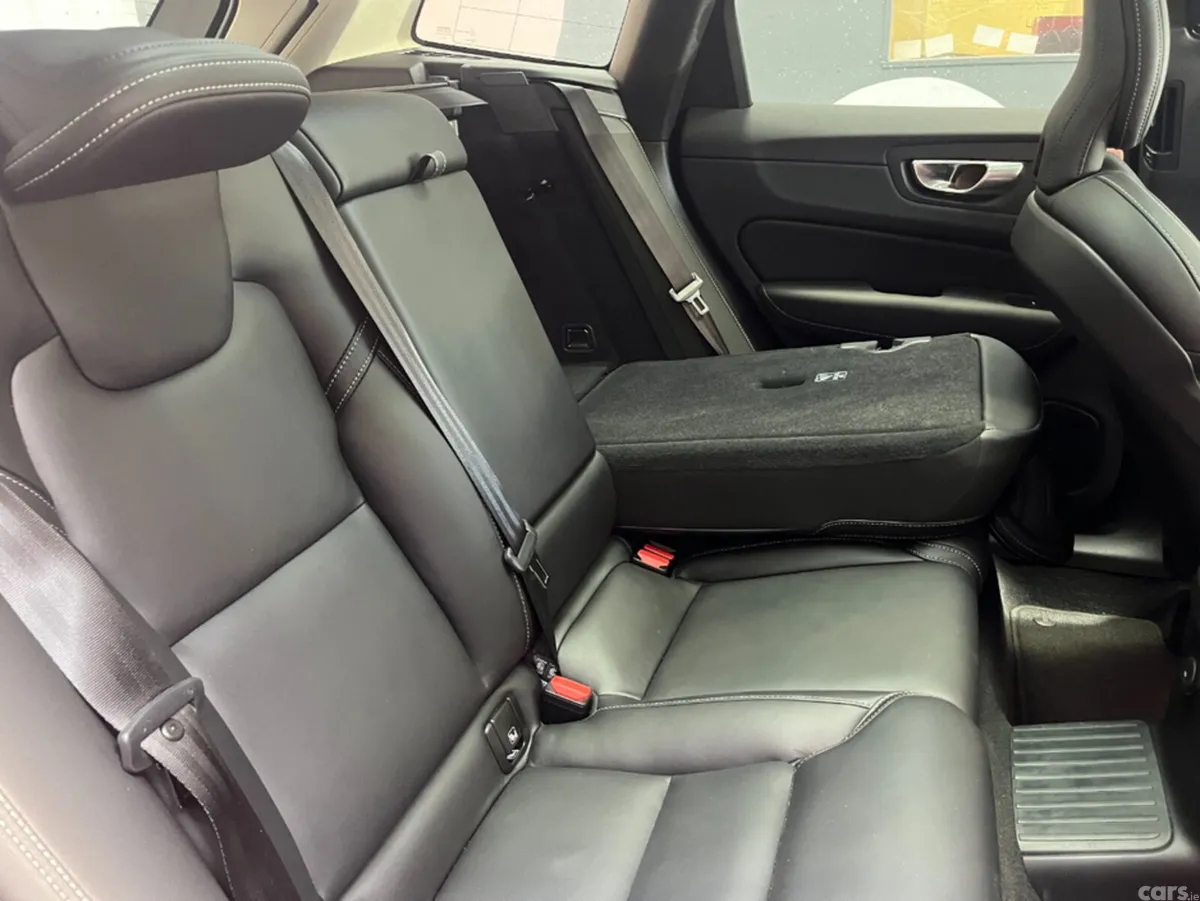 Volvo XC60 SUV, Petrol Plug-in Hybrid, 2024, Red