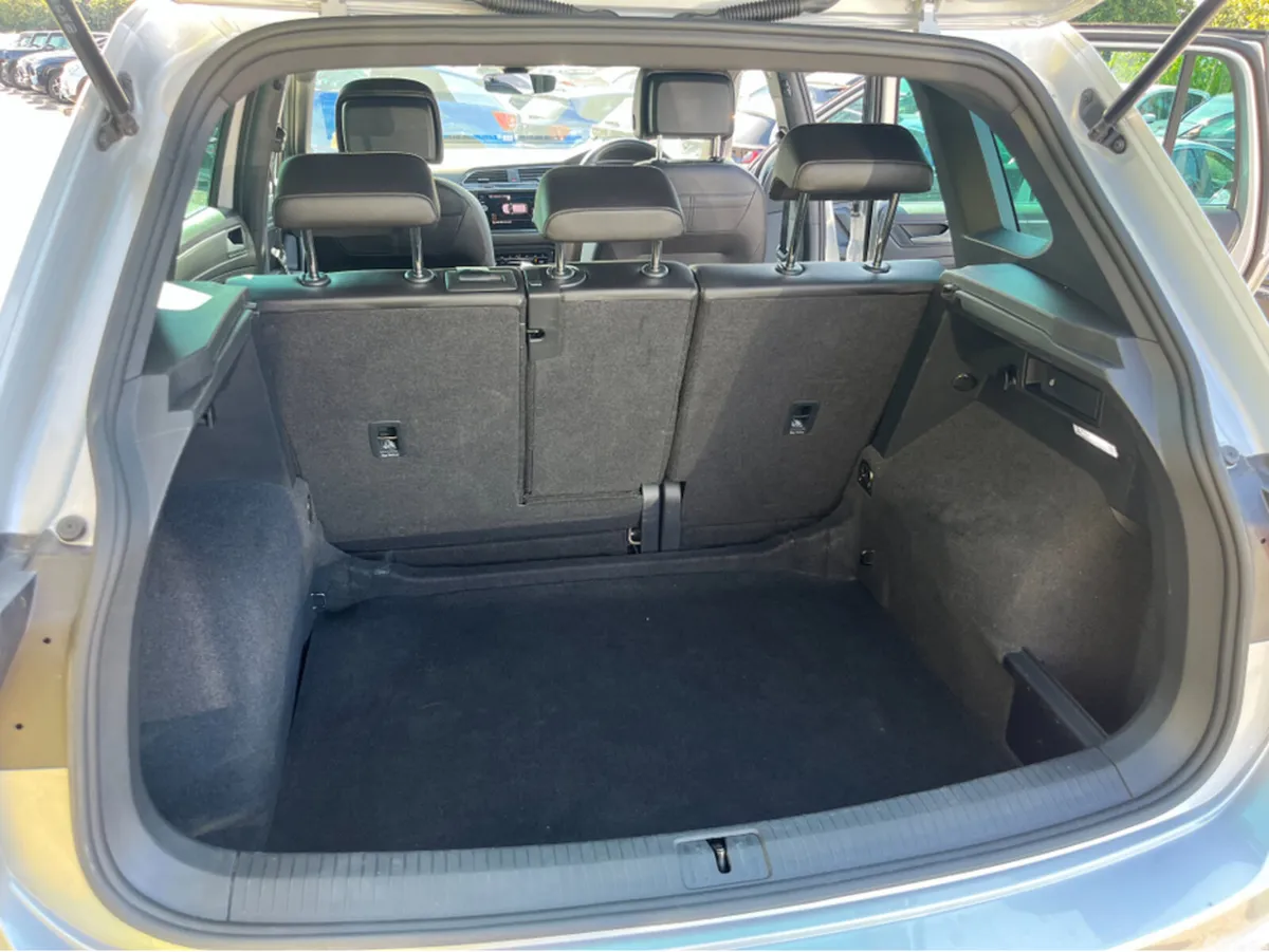 Volkswagen Tiguan SUV, Diesel, 2023, Grey