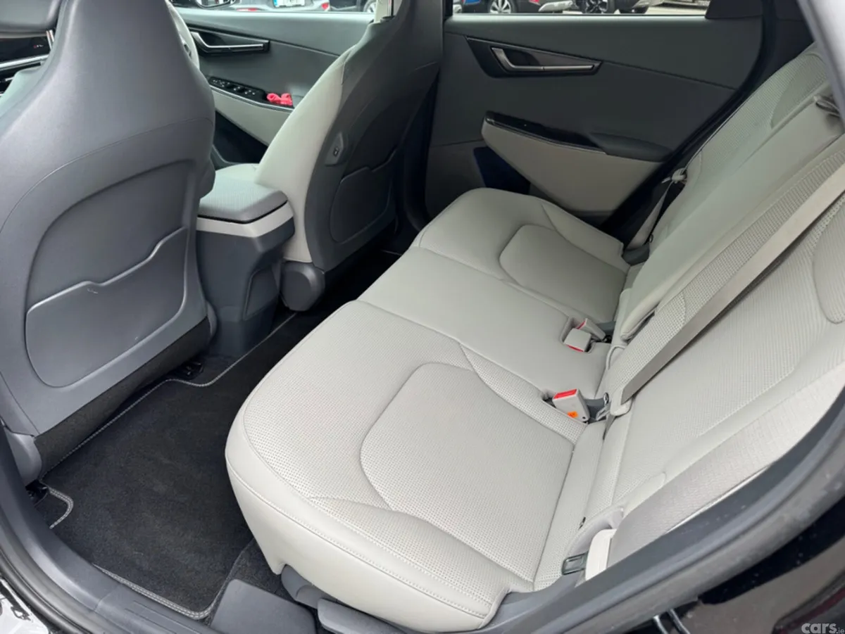 Kia EV6 Hatchback, Electric, 2025, Black