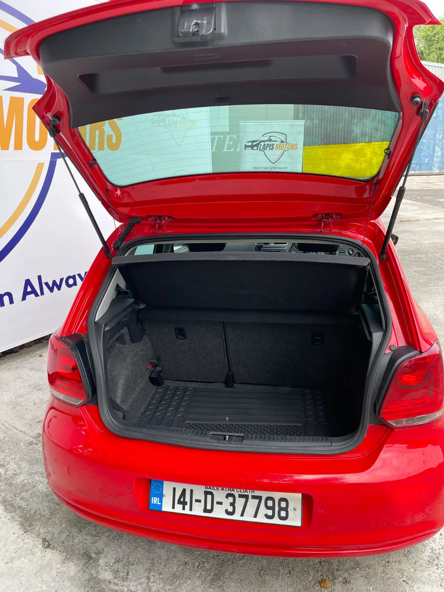 Volkswagen Polo Hatchback, Diesel, 2014, Red