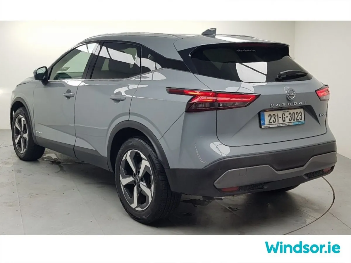 Nissan Qashqai MPV, Petrol, 2023, Grey