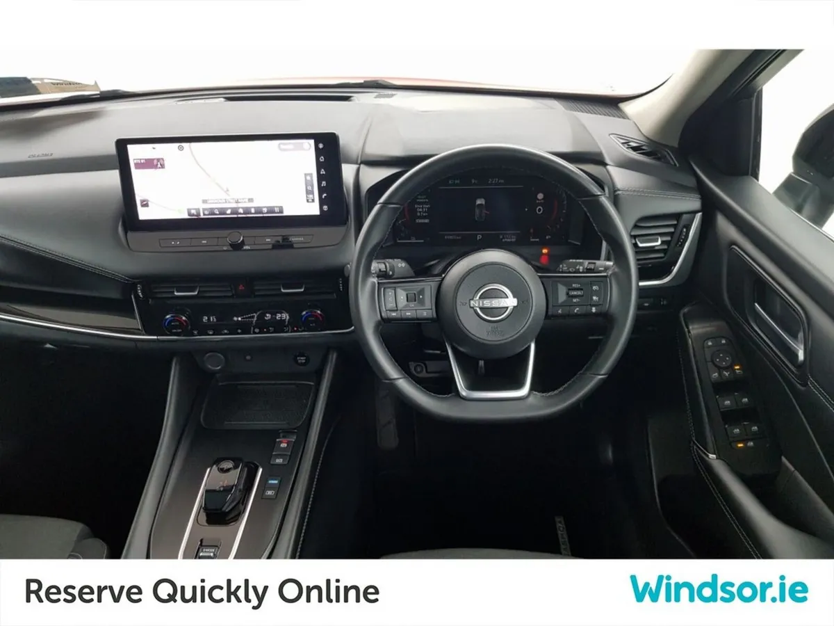 Nissan Qashqai MPV, Petrol Hybrid, 2023, Orange