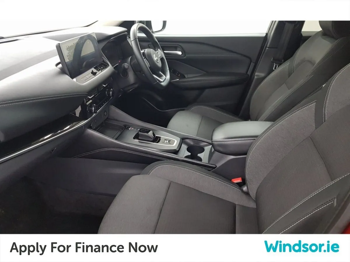 Nissan Qashqai MPV, Petrol Hybrid, 2023, Orange