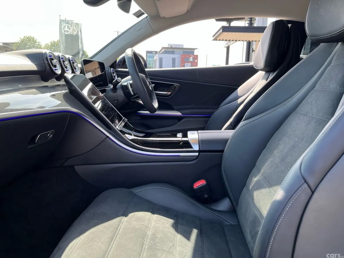 Mercedes-Benz CLE Coupe, Diesel Hybrid, 2026, Blue