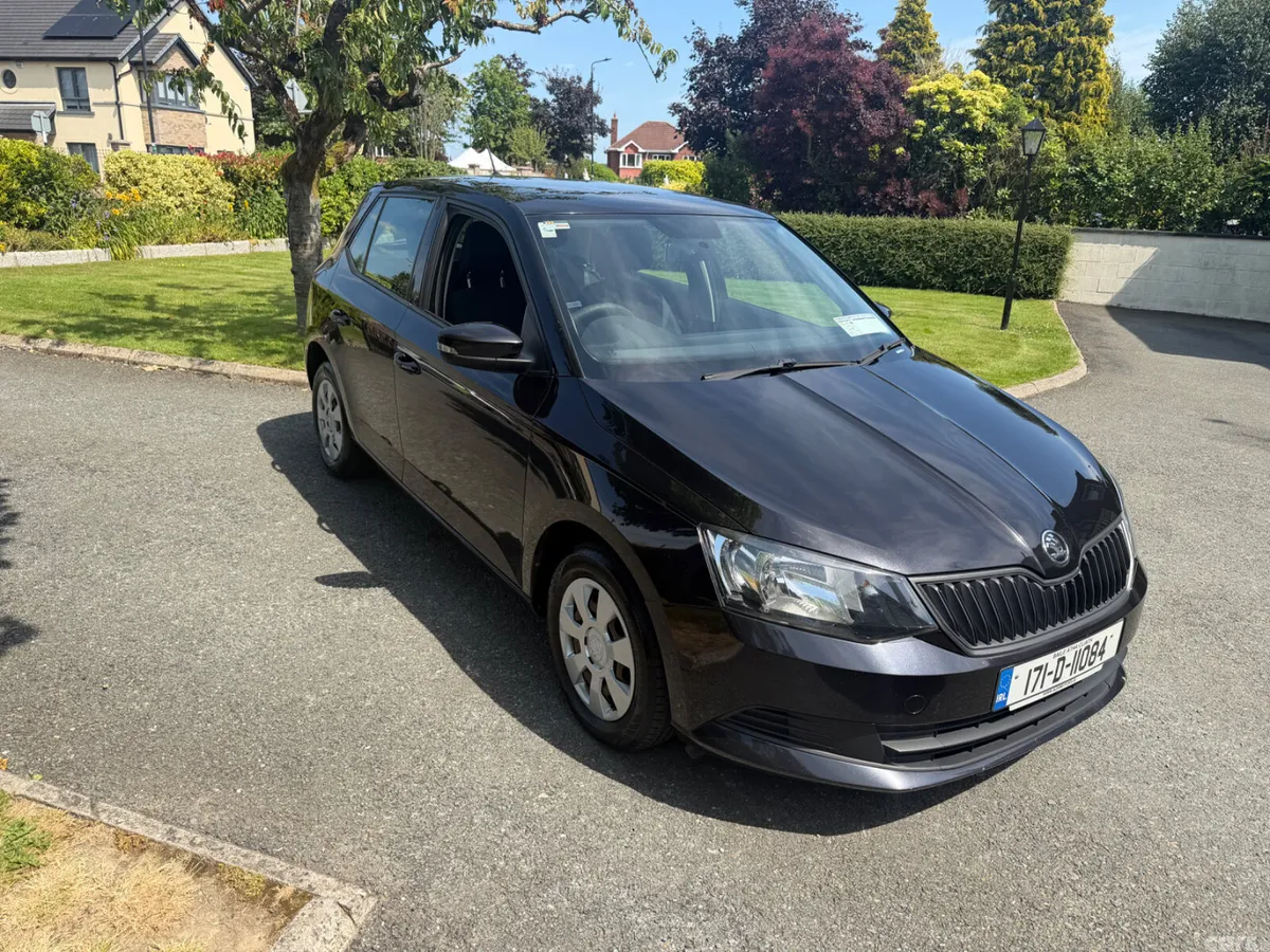 Skoda Fabia Hatchback, Petrol, 2017, Black