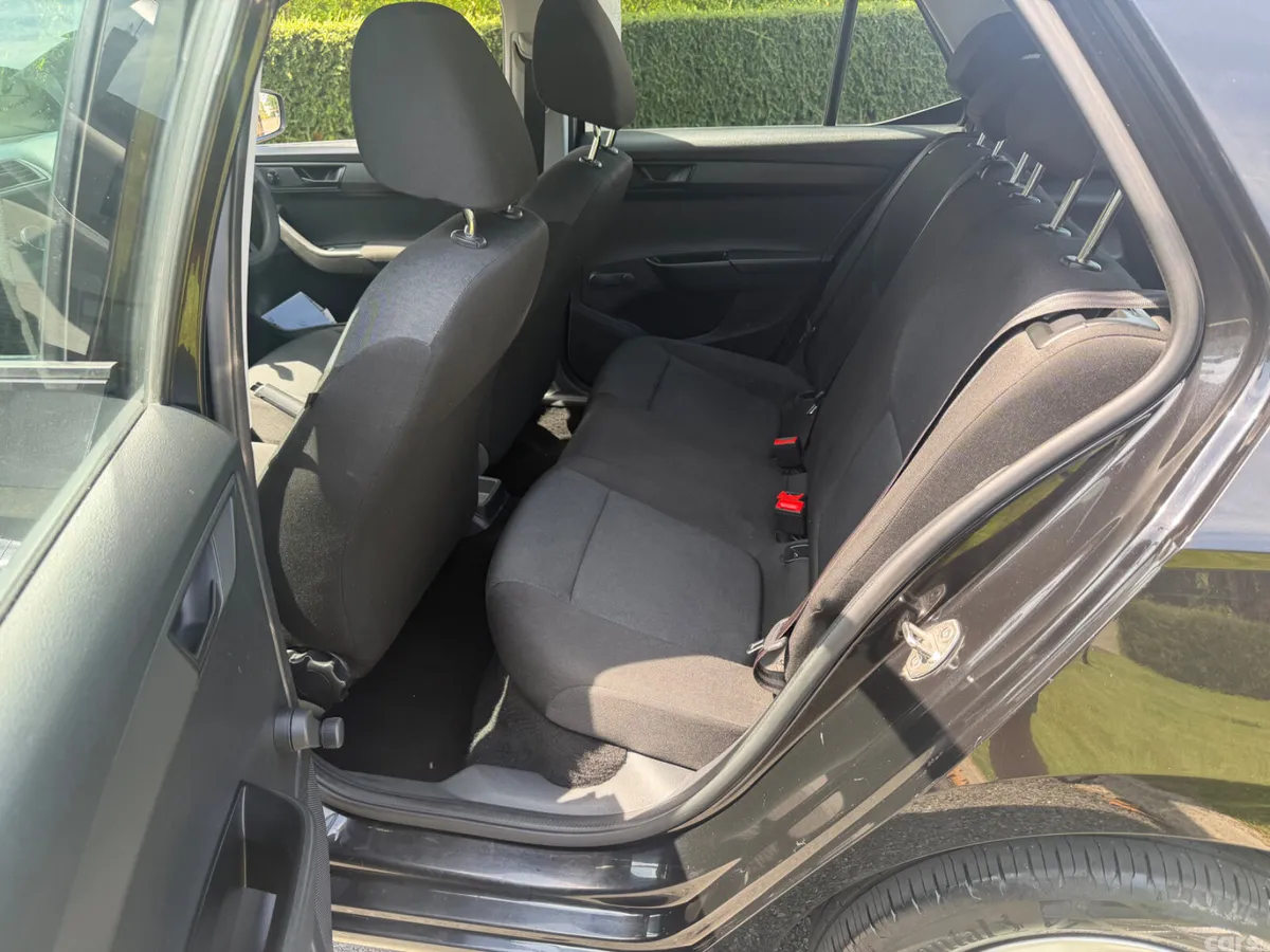 Skoda Fabia Hatchback, Petrol, 2017, Black