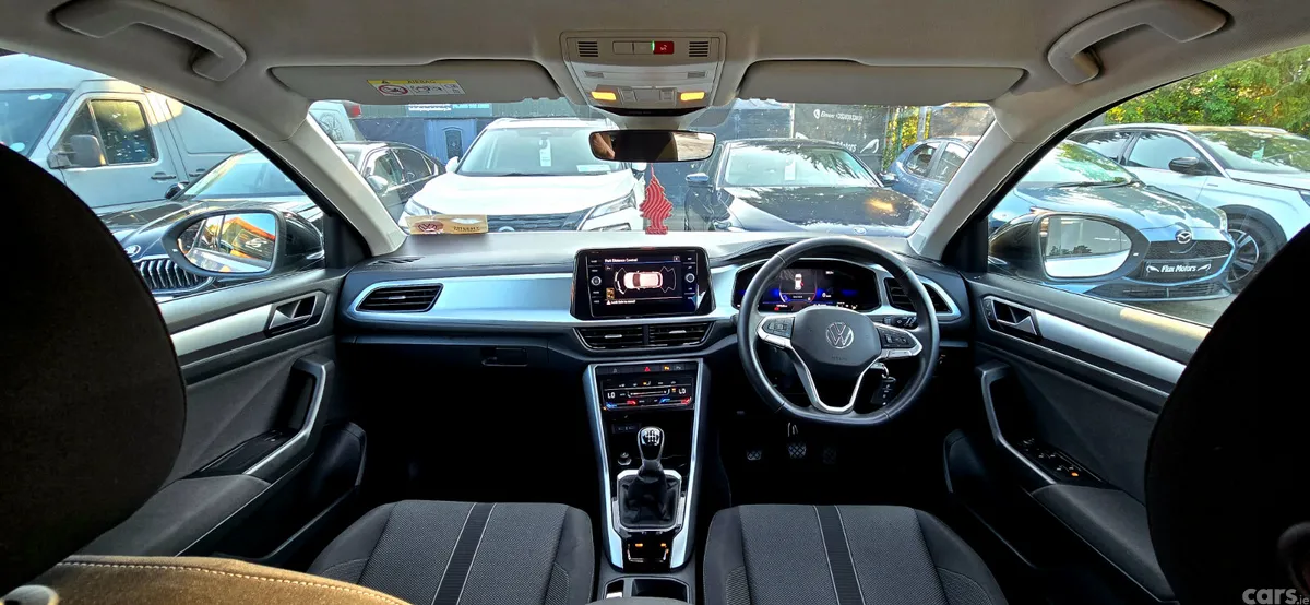 Volkswagen T-Roc SUV, Petrol, 2023, Grey