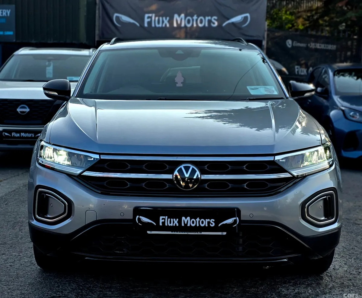 Volkswagen T-Roc SUV, Petrol, 2023, Grey