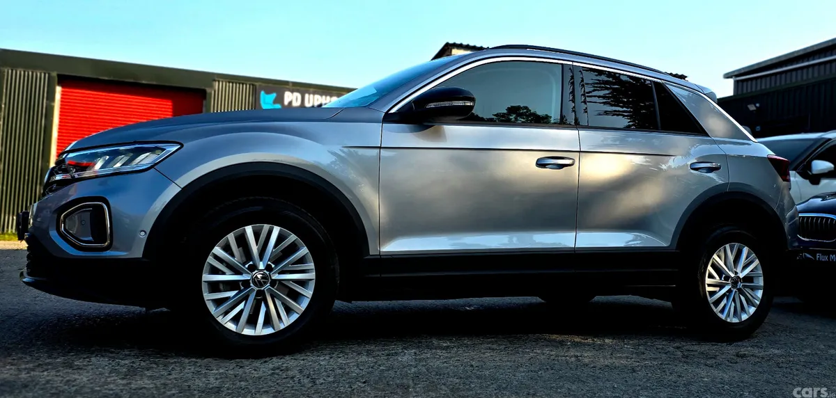 Volkswagen T-Roc SUV, Petrol, 2023, Grey