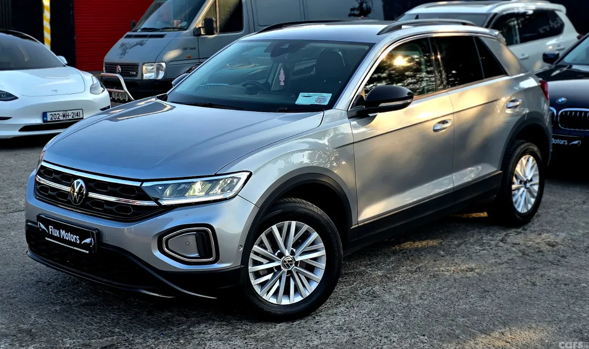 Volkswagen T-Roc SUV, Petrol, 2023, Grey