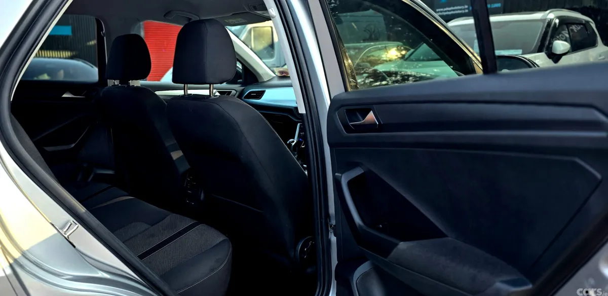 Volkswagen T-Roc SUV, Petrol, 2023, Grey