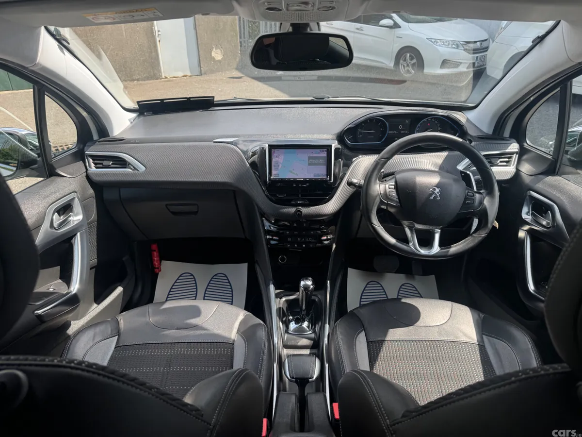 Peugeot 2008 SUV, Petrol, 2015, White