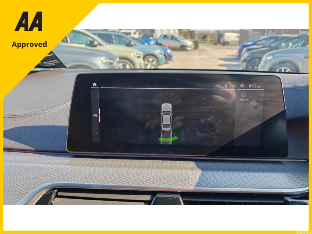 BMW 5-Series Saloon, Petrol Plug-in Hybrid, 2019, Blue
