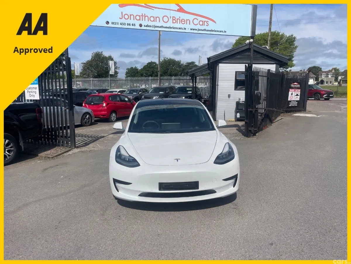Tesla Model 3 Saloon, Electric, 2019, White