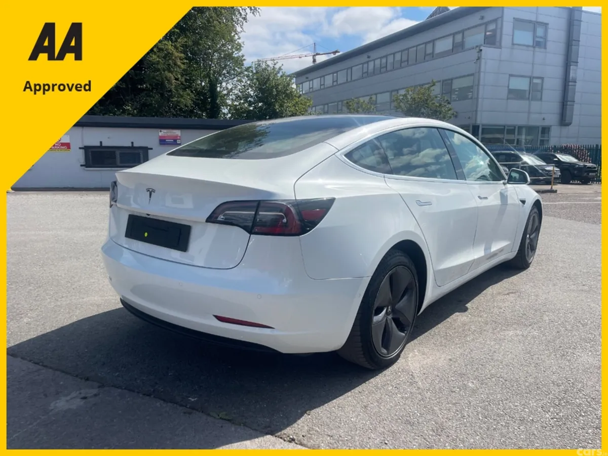 Tesla Model 3 Saloon, Electric, 2019, White