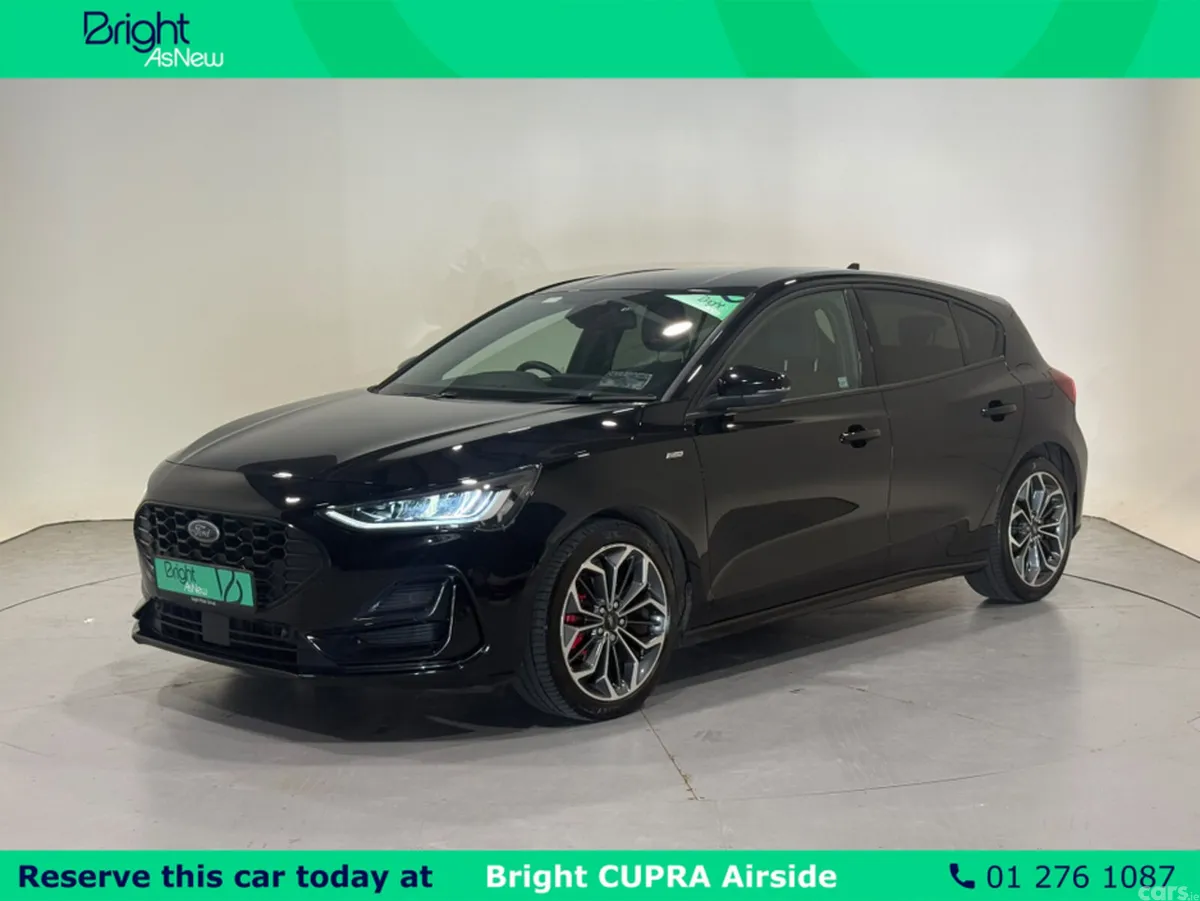 Ford Focus Hatchback, Petrol, 2023, Black
