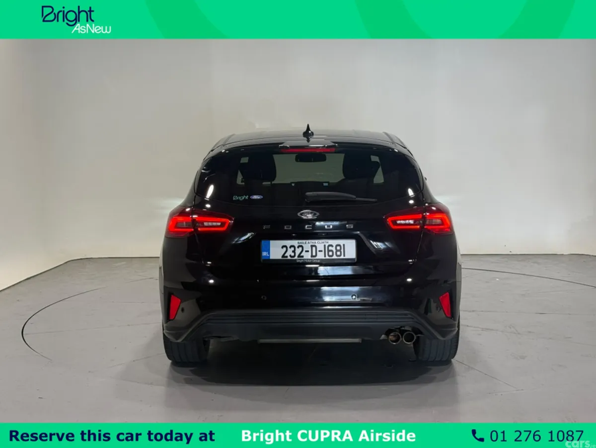Ford Focus Hatchback, Petrol, 2023, Black
