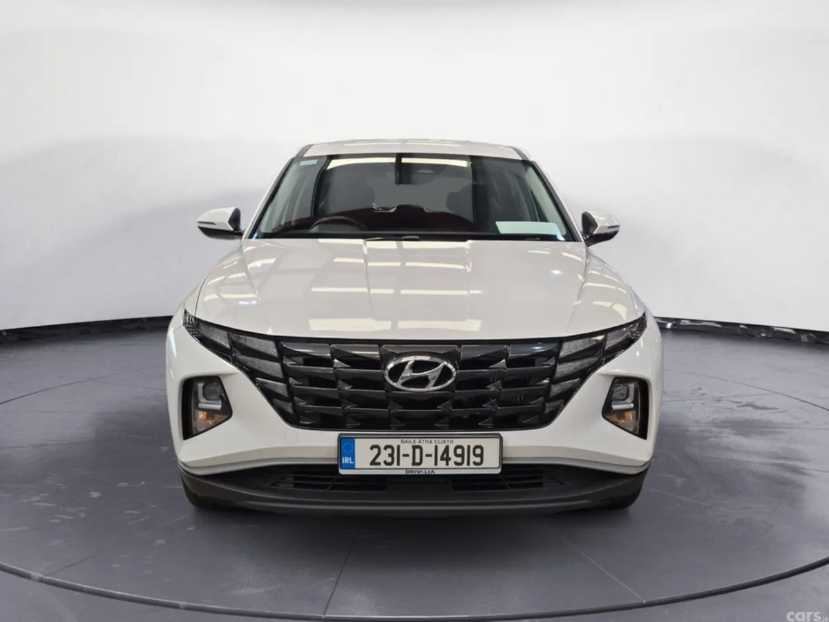 Hyundai Tucson MPV, Diesel, 2023, White