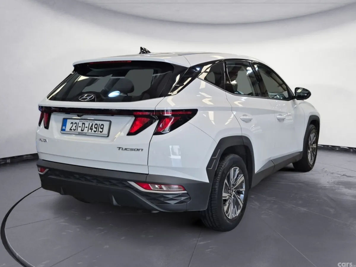Hyundai Tucson MPV, Diesel, 2023, White