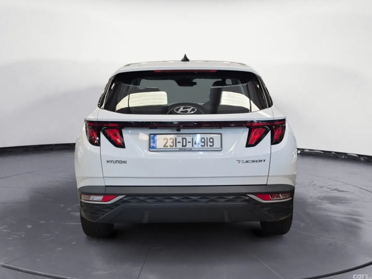 Hyundai Tucson MPV, Diesel, 2023, White